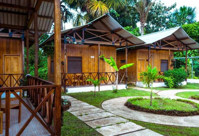 בקתה סטנדרטית, Utuane