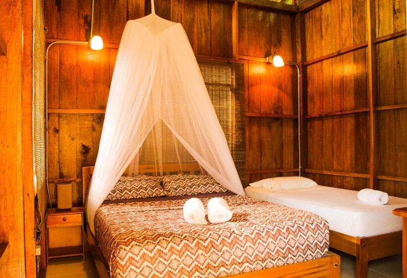 בקתה סטנדרטית, Utuane