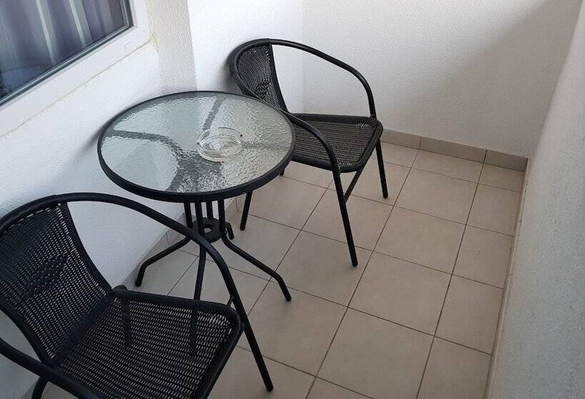 스탠다드 발코니 룸 바다 전망, Zagreb