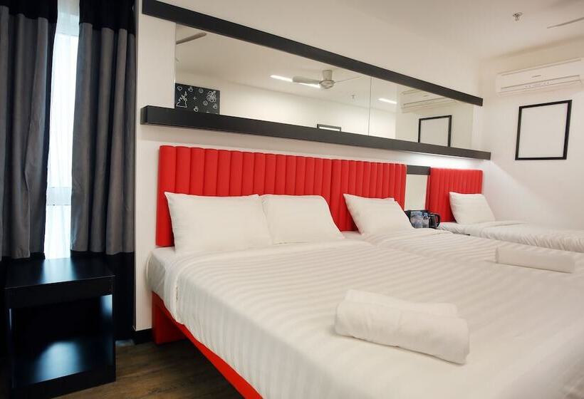 اتاق استاندارد چهار تخته, Lazdana Hotel Kuala Lumpur