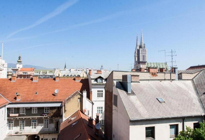 شقة ديلوكس غرفة واحدة, Luxury Main Square Apartments