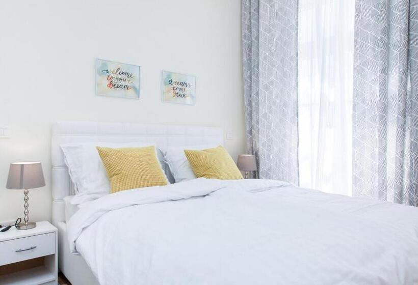 شقة ديلوكس غرفة واحدة, Luxury Main Square Apartments