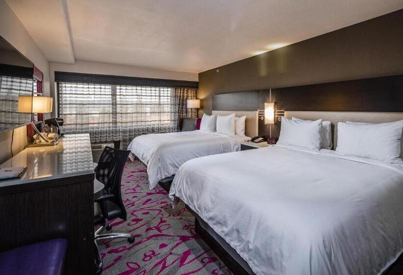 Номер Премиум, Radisson Hotel Oakland Airport