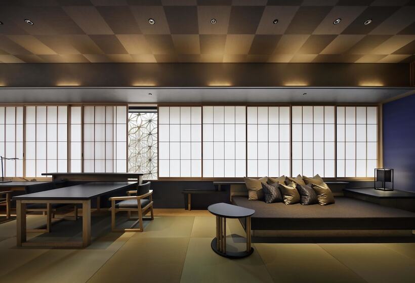 חדר אקזקיוטיב לשלושה, Hoshinoya Tokyo