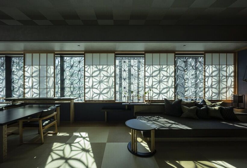 Трехместный Президентский, Hoshinoya Tokyo