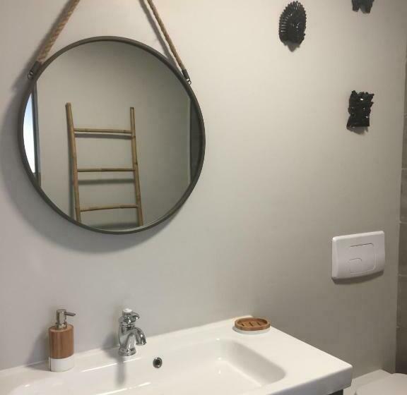 חדר סטנדרט עם מיטת קינג, 1 Chambre, 1 P'tit Dèj', 1 Sourire