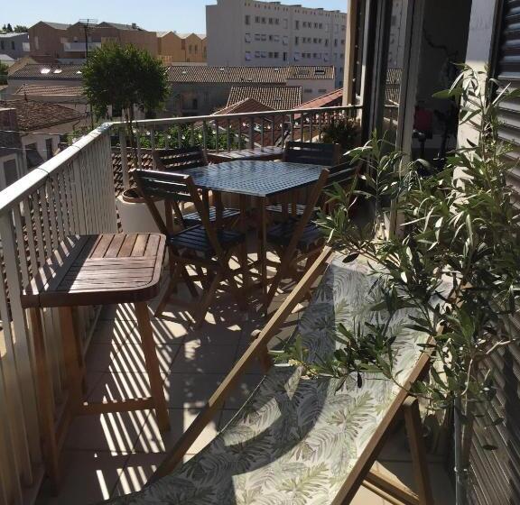 اتاق استاندارد با تخت بزرگ, 1 Chambre, 1 P'tit Dèj', 1 Sourire