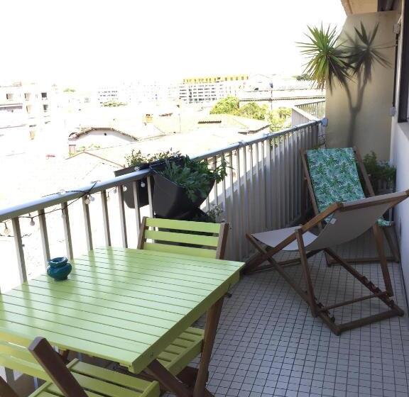 סטודיו סטנדרט, מיטה זוגית, 1 Chambre, 1 P'tit Dèj', 1 Sourire