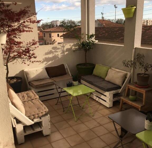 סטודיו סטנדרט עם מרפסת, 1 Chambre, 1 P'tit Dèj', 1 Sourire