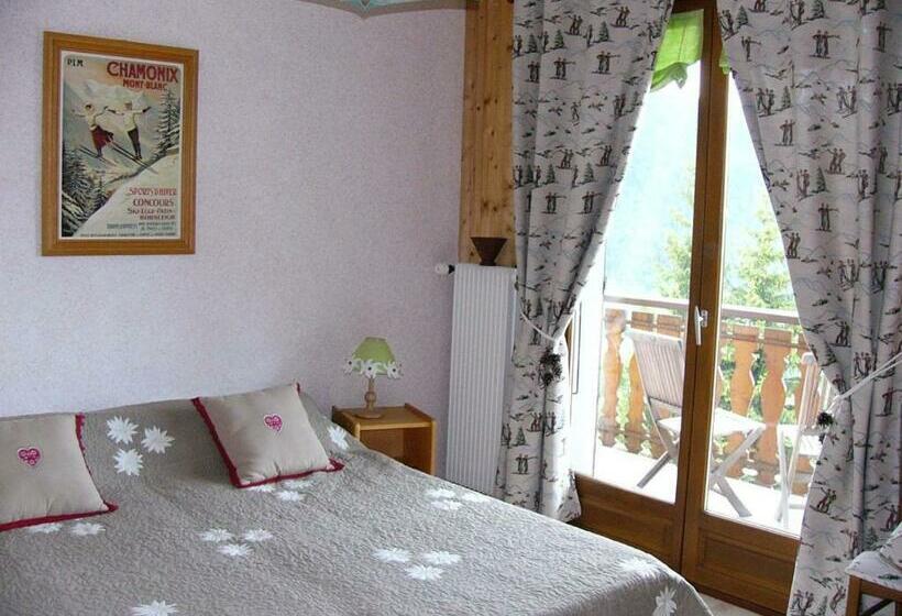 חדר סטנדרט עם מרפסת, Chalet Titlis