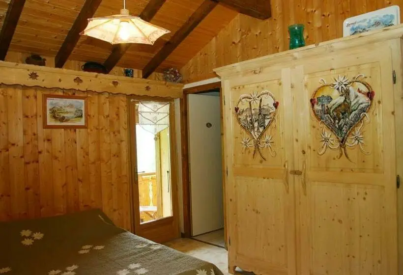 Standard-huone Parveke, Chalet Titlis