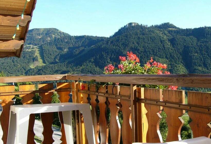 Семейный Номер, Chalet Titlis