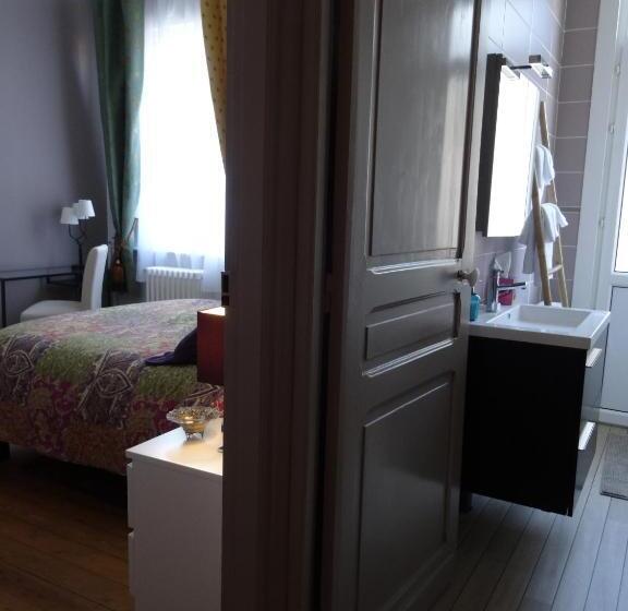 Номер Стандарт, Chambres Et Table D'hôtes La Belle Lensoise