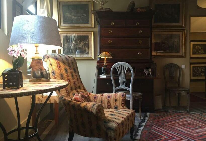 スタンダードルーム, La Maison Rousseau Chambre D Hôtes