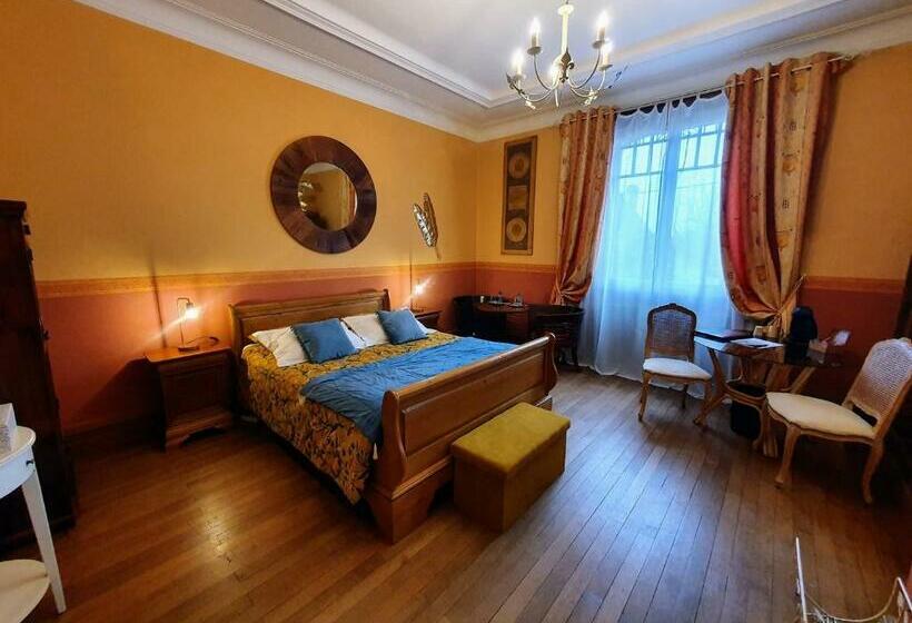 Номер Стандарт, La Villa Des Roses Gîte Chambres D Hôtes Piscine Chauffée