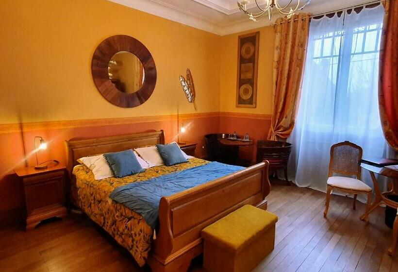 Номер Стандарт, La Villa Des Roses Gîte Chambres D Hôtes Piscine Chauffée