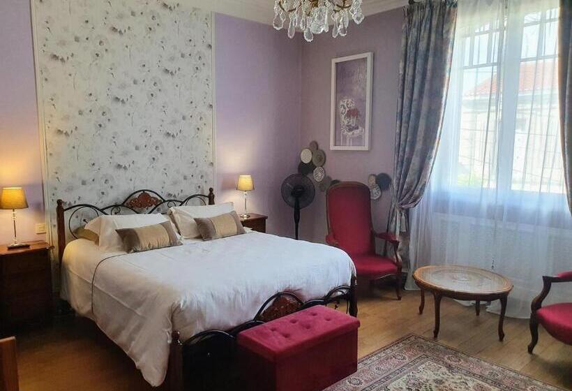Номер Стандарт, La Villa Des Roses Gîte Chambres D Hôtes Piscine Chauffée