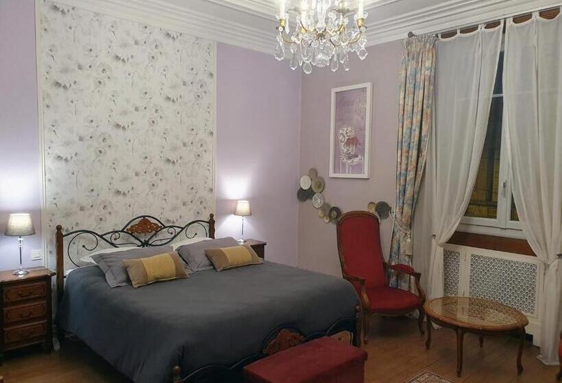 Номер Стандарт, La Villa Des Roses Gîte Chambres D Hôtes Piscine Chauffée