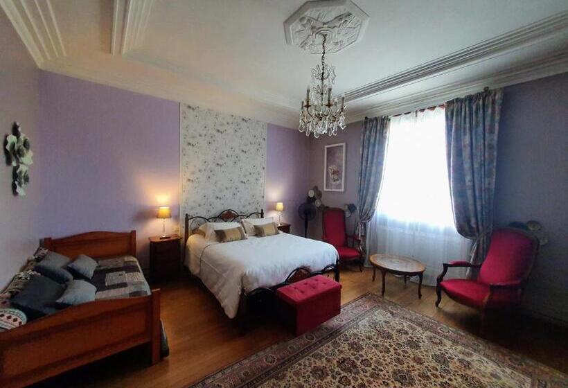 Номер Стандарт, La Villa Des Roses Gîte Chambres D Hôtes Piscine Chauffée