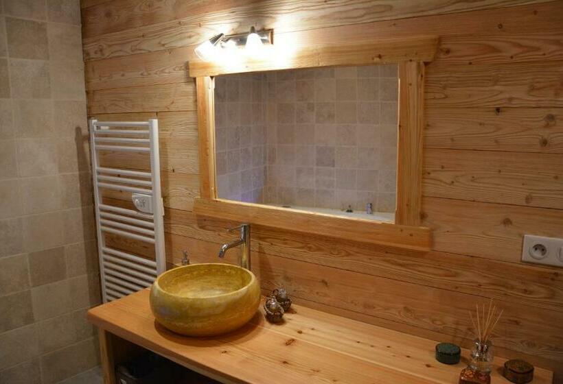 标准间带漩涡浴缸, Le Bacchu Ber