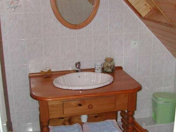 スタンダードルーム, Le Domaine De Rugornou Vras