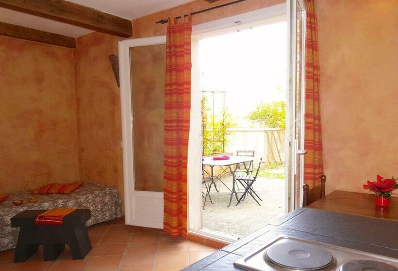 スイート, Le Mas De Pié Caud