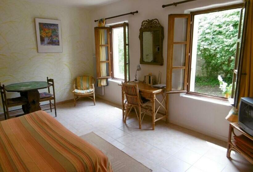 スタンダードルーム, Le Val Léron