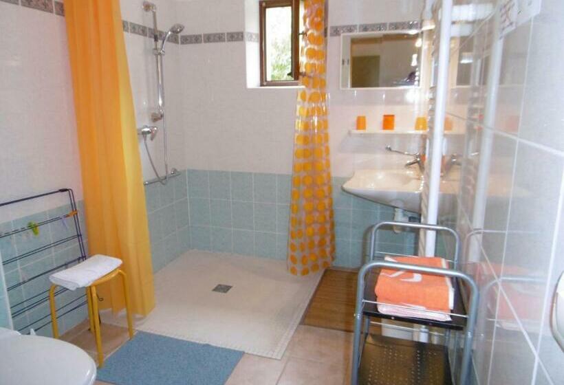 スタンダードルーム, Le Val Léron