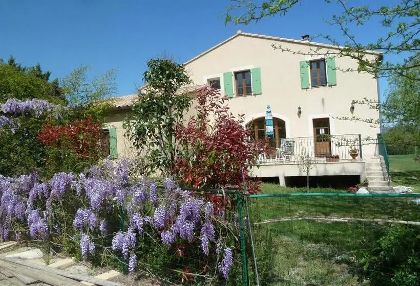 3ベッドルームハウス, Le Val Léron