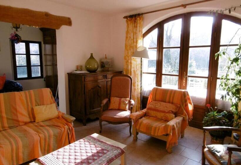 3ベッドルームハウス, Le Val Léron