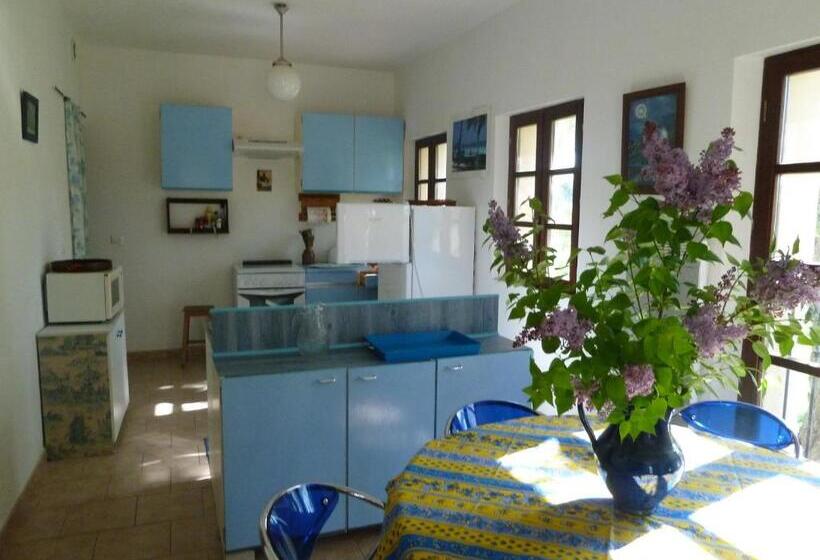 3ベッドルームハウス, Le Val Léron