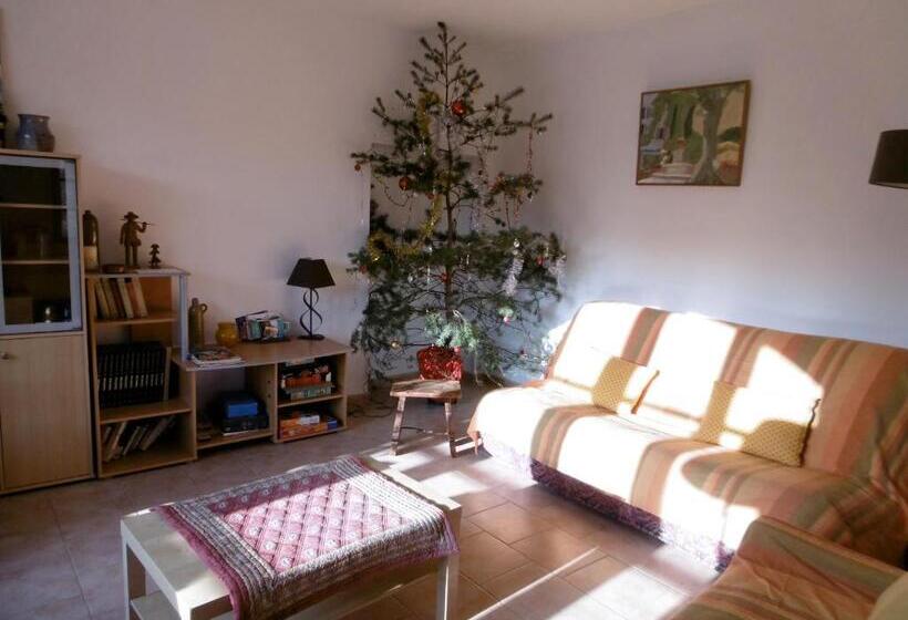 3ベッドルームハウス, Le Val Léron