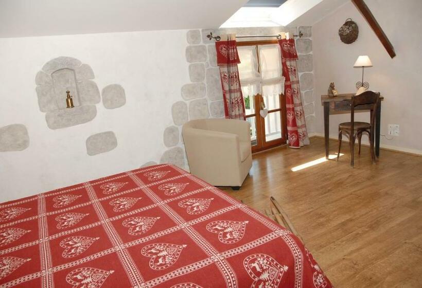 غرفة قياسية, L'estapade Des Tourelons