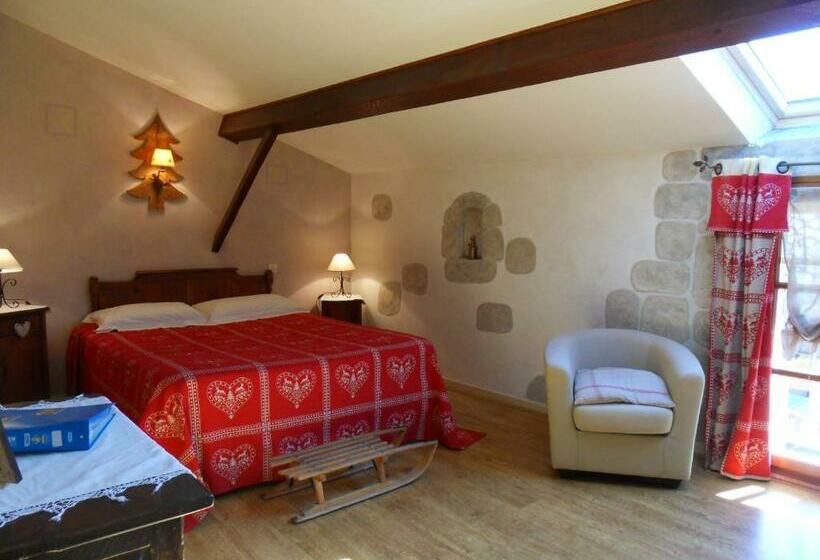 غرفة قياسية, L'estapade Des Tourelons