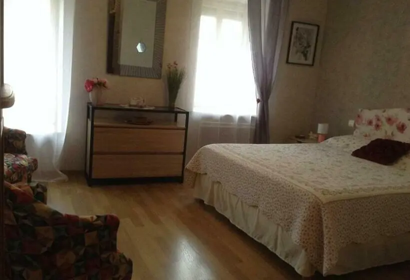 Standard-huone, Logis Saint Martin