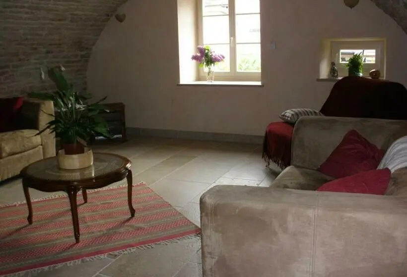 Standard-huone, Logis Saint Martin