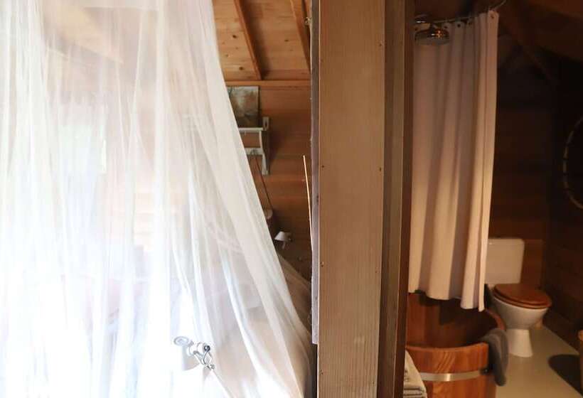 منزل غرفة نوم واحدة, Orion Tree Houses