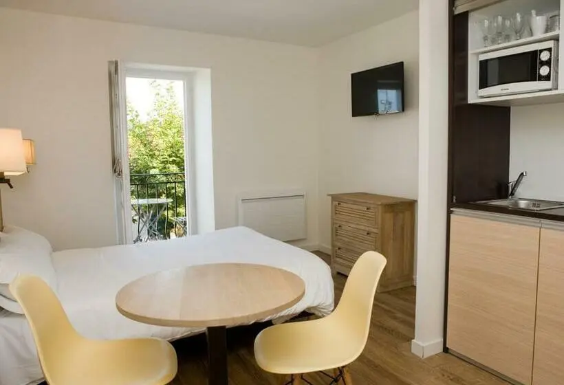 Standard-studio, Residence Alaïa