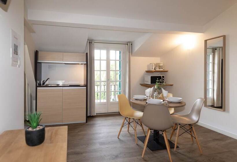 דירת חדר סופריור, Residence Alaïa