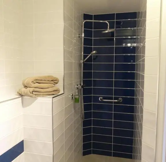 Standardzimmer, Le Quatorze