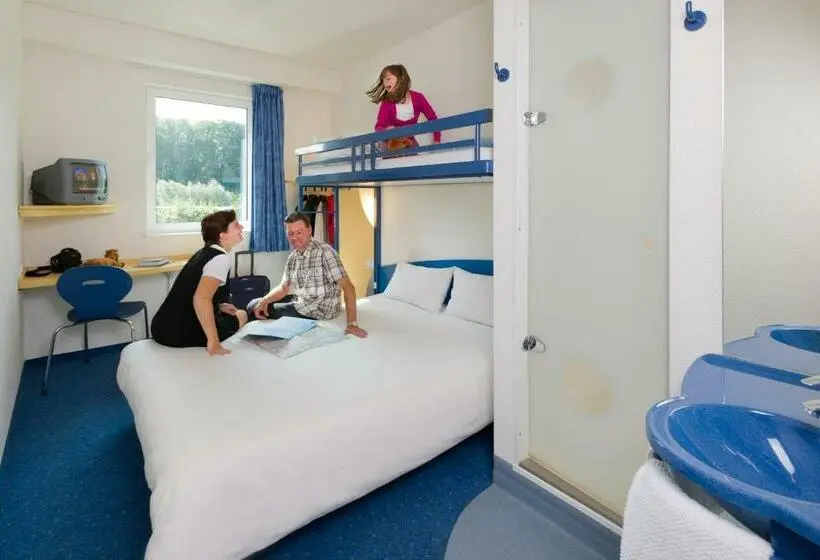 Standard Kolmen Hengen Huone, Ibis Budget Amboise