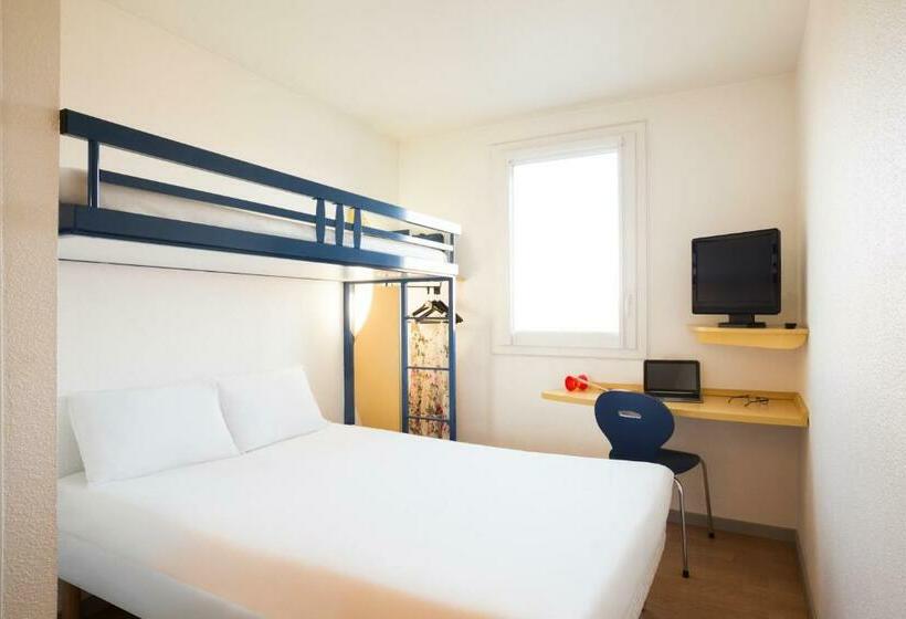 غرفة قياسية ثلاثية, Ibis Budget Amboise
