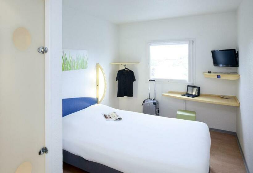 Номер Стандарт Трехместный, Ibis Budget Amboise
