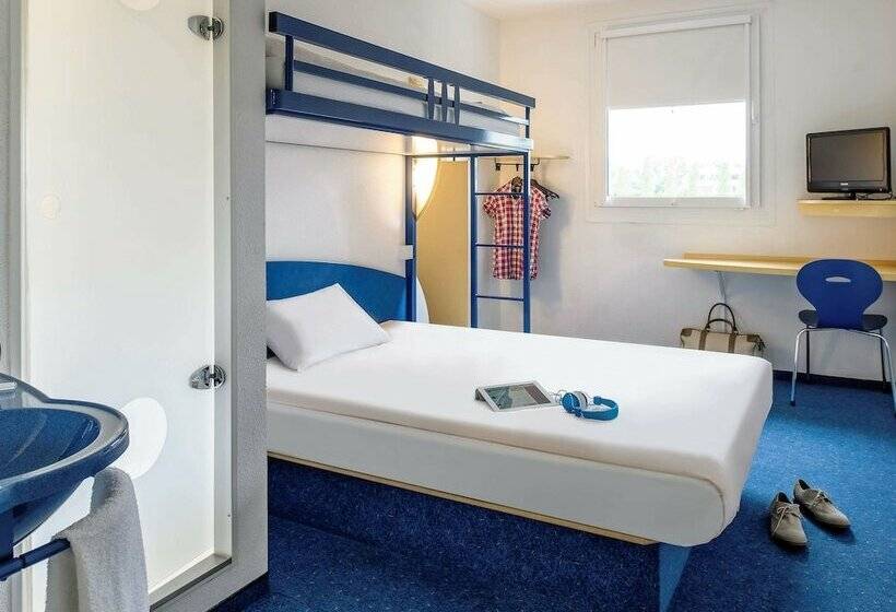 Номер Стандарт Трехместный, Ibis Budget Amboise