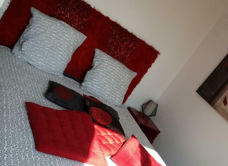 スタンダードルーム, Hôtel Le 6 3 Home Port En Bessin