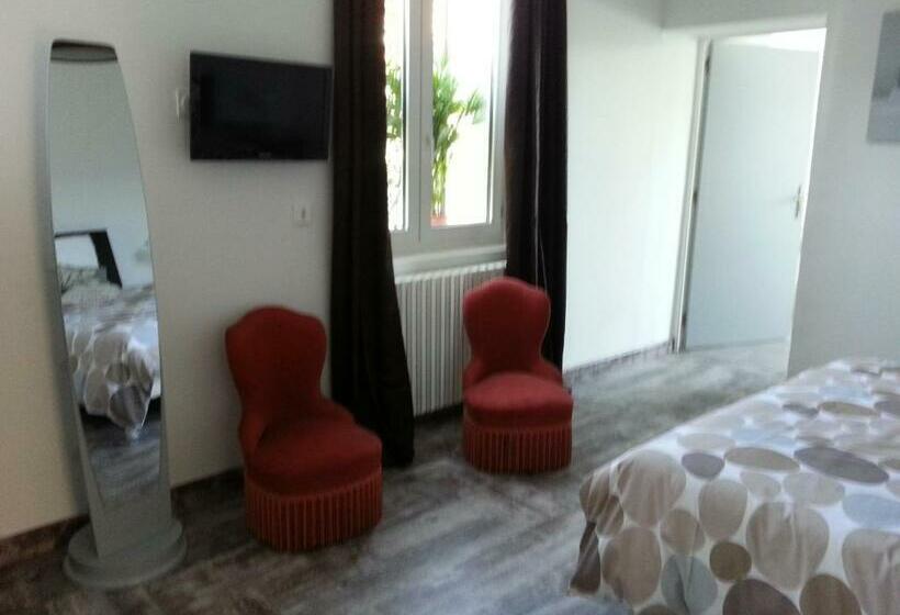 Номер Стандарт, Hôtel Le 6 3 Home Port En Bessin