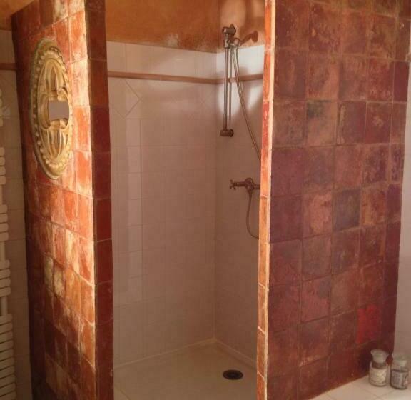 חדר משפחתי, B&b Le Deffends De Redon