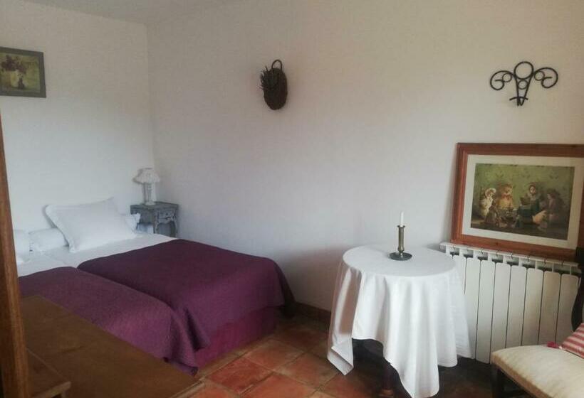 חדר משפחתי, B&b Le Deffends De Redon