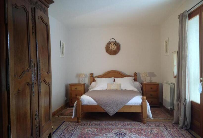 סוויטת סופריור, B&b Le Deffends De Redon