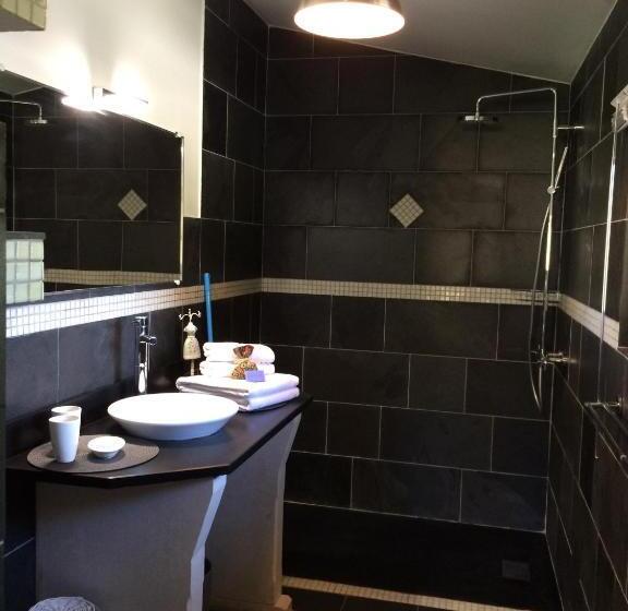 חדר סטנדרט עם טרסה, B&b Le Deffends De Redon